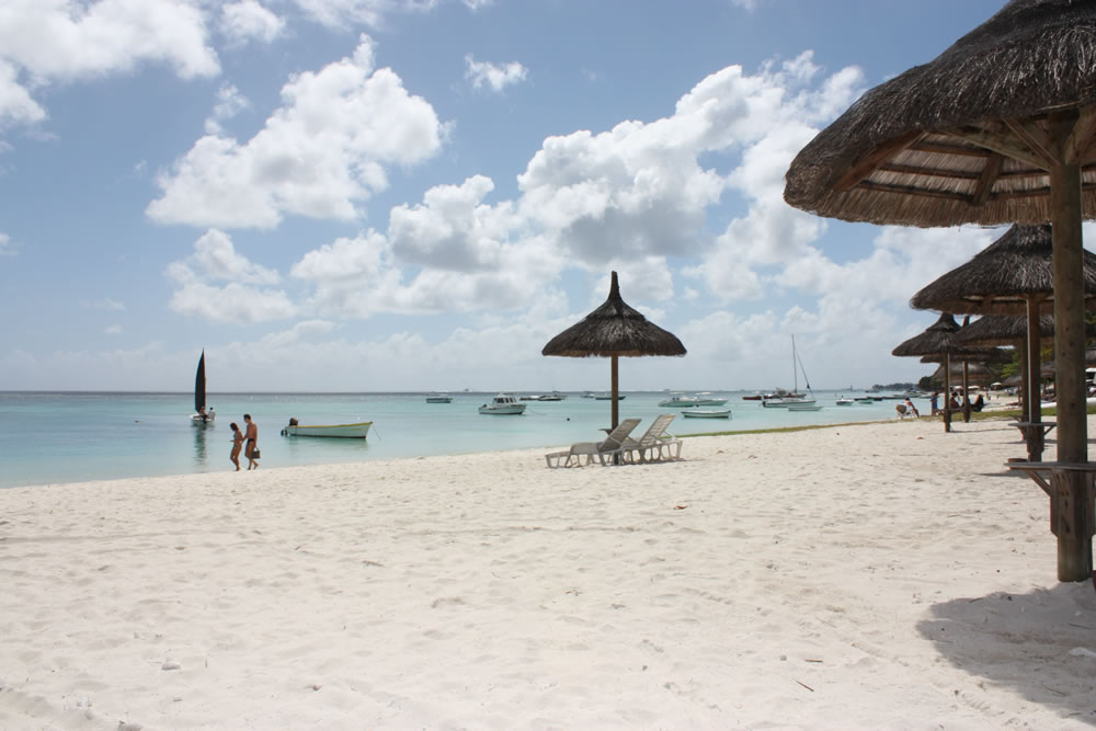 C’est Ici Beach Villa Trou aux Biches mauritius photos